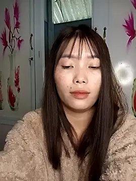 Fish yellow online show from November 2025 12:09:02 AM