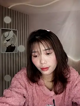 Fish yellow online show from December 2025 02:28:02 AM