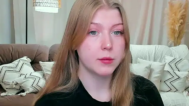 Stella Light online show from February 2026 12:43:02 PM