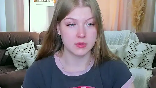 Stella Light online show from April 2026 12:38:01 PM