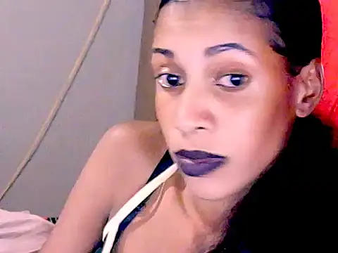 Indianqueen5 online show from October 2025 12:17:01 PM