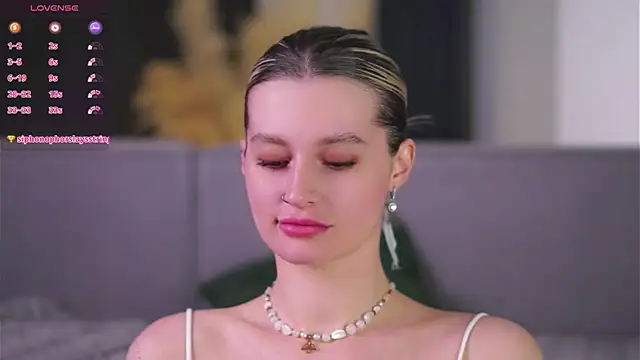 Snapshot of buvei chatting on April 2026 02:12:01 PM buvei online show from April 2026 02:12:01 PM