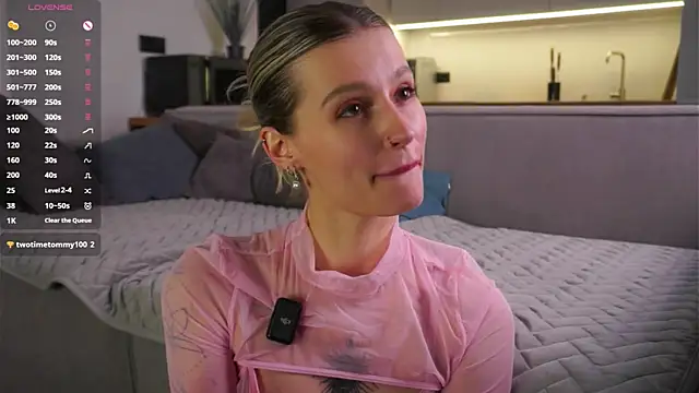 Snapshot of buvei chatting on April 2026 02:27:02 PM buvei online show from April 2026 02:27:02 PM