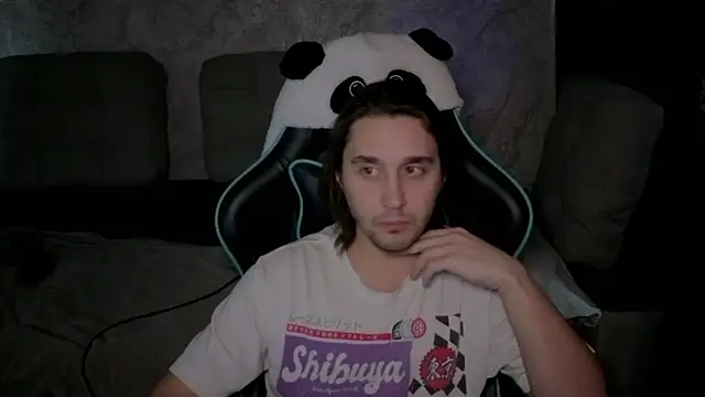 Pohyi  online show from March 2026 04:07:02 AM