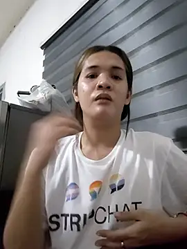 Snapshot of HornyAsianTS4u chatting on November 2025 11:34:01 AM HornyAsianTS4u online show from November 2025 11:34:01 AM