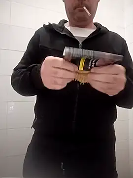 Romaeterna  online show from November 2025 05:34:01 PM