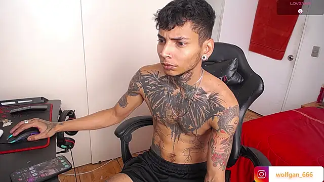 Snapshot of nathan_aress6666 chatting on April 2026 07:40:02 PM nathan aress6666 online show from April 2026 07:40:02 PM