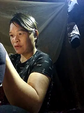 Snapshot of chipu06 chatting on October 2025 03:07:01 AM chipu06 online show from October 2025 03:07:01 AM