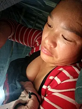 Snapshot of chipu06 chatting on December 2025 10:48:02 PM chipu06 online show from December 2025 10:48:02 PM