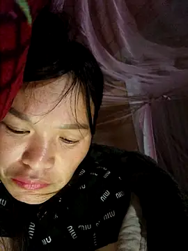 Snapshot of chipu06 chatting on December 2025 11:20:01 PM chipu06 online show from December 2025 11:20:01 PM