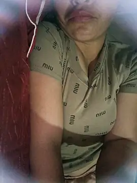 chipu06 online show from April 2026 10:00:02 PM