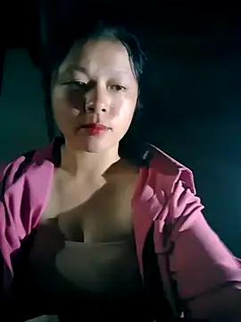 lisa-bae00 online show from November 2025 12:38:01 PM