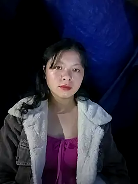 lisa-bae00 online show from November 2025 10:19:02 PM