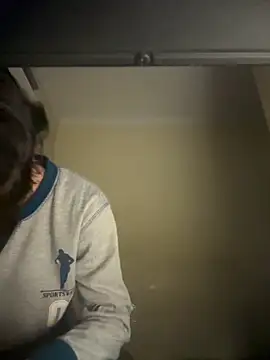 Snapshot of Paapii1098 chatting on March 2026 08:02:02 PM Paapii1098 online show from March 2026 08:02:02 PM