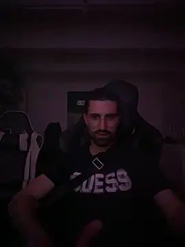 Snapshot of Paapii1098 chatting on April 2026 04:45:02 AM Paapii1098 online show from April 2026 04:45:02 AM