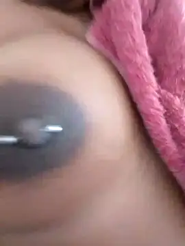 Jennyy31 online show from November 2025 11:43:02 AM