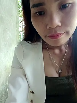 Snapshot of Bear_bear0 chatting on November 2025 01:05:02 AM Bear bear0 online show from November 2025 01:05:02 AM