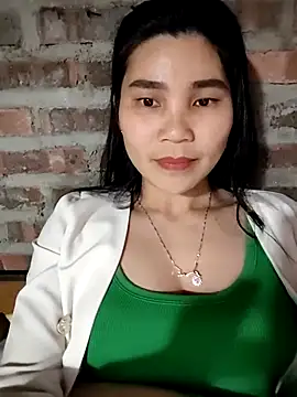 Bear bear0 online show from February 2026 02:46:01 PM