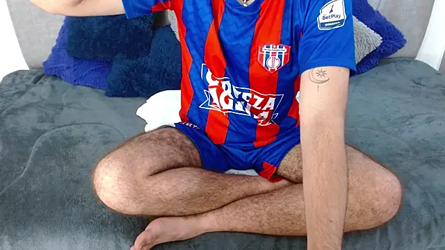 Snapshot of Zac_Golden chatting on November 2025 03:18:02 AM Zac Golden online show from November 2025 03:18:02 AM