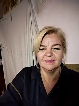 TiaBeauty9182 online show from October 2025 09:58:02 PM