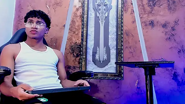 Snapshot of Iaan_Dalton_ chatting on November 2025 11:56:01 AM Iaan Dalton  online show from November 2025 11:56:01 AM