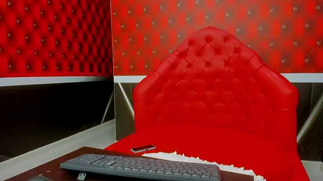 Bianca Millf online show from February 2026 03:54:01 AM