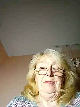 AmyLove353 online show from November 2025 05:30:02 AM