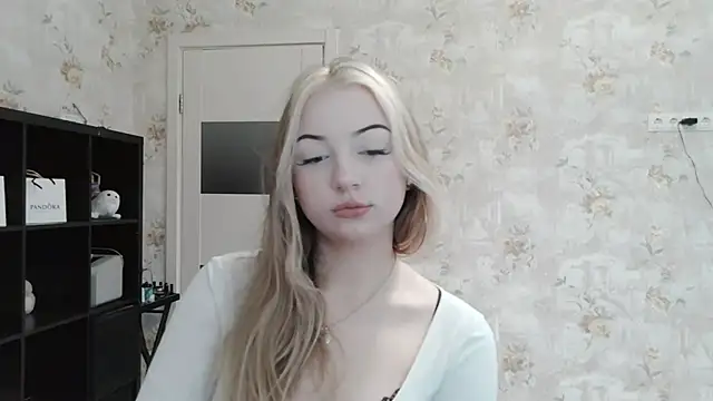  LunaLush  online show from October 2025 06:25:02 AM