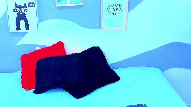 VIOLETA-28 online show from November 2025 11:46:01 AM