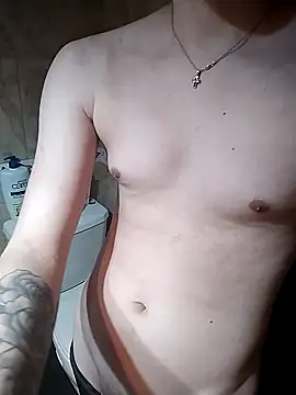 Danii2005 online show from October 2025 08:31:01 PM