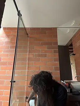 Snapshot of caiiobahia chatting on March 2026 12:05:03 PM caiiobahia online show from March 2026 12:05:03 PM