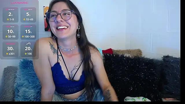 Snapshot of _IR1S_ chatting on April 2026 11:20:02 PM IR1S online show from April 2026 11:20:02 PM