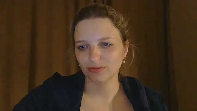 Snapshot of ElisSky301 chatting on March 2026 12:03:02 AM ElisSky301 online show from March 2026 12:03:02 AM
