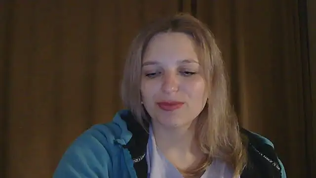 ElisSky301 online show from April 2026 07:53:02 PM