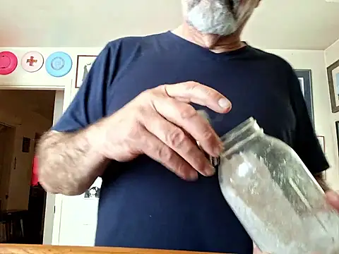 Snapshot of pena633 chatting on March 2026 02:28:01 PM pena633 online show from March 2026 02:28:01 PM