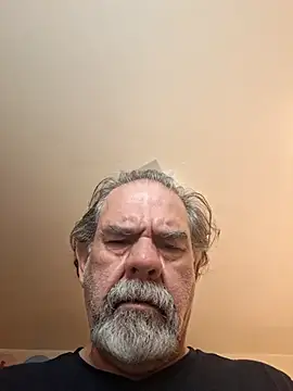 Snapshot of pena633 chatting on April 2026 04:57:01 AM pena633 online show from April 2026 04:57:01 AM