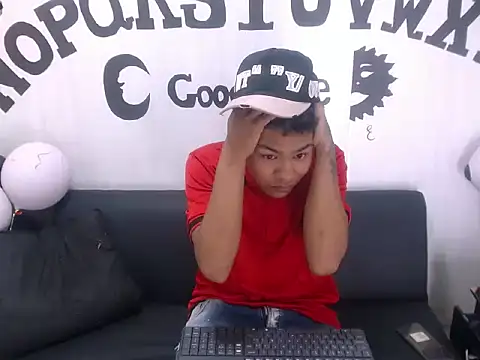 Snapshot of Yordi_Alpha chatting on October 2025 12:30:01 PM Yordi Alpha online show from October 2025 12:30:01 PM