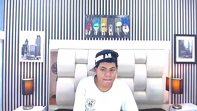 Snapshot of Yordi_Alpha chatting on November 2025 12:50:02 PM Yordi Alpha online show from November 2025 12:50:02 PM