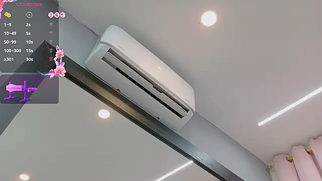 Snapshot of Emily_Baby20 chatting on February 2026 09:37:02 PM Emily Baby20 online show from February 2026 09:37:02 PM