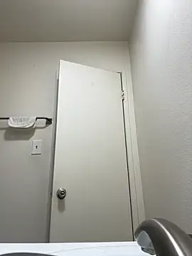 Mrmakeherwet Tez online show from October 2025 08:25:01 PM