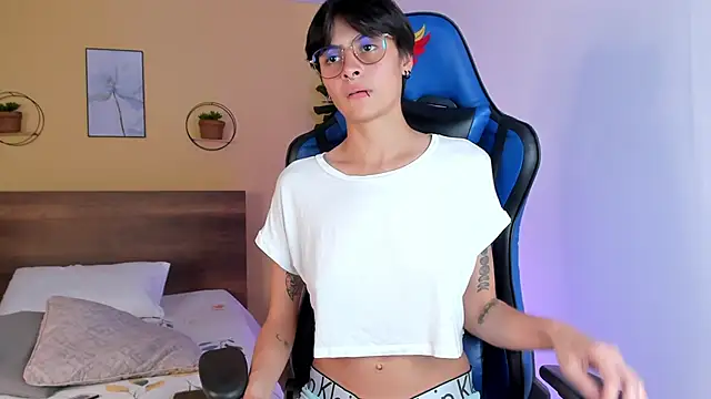 MartinnaGrecco online show from November 2025 08:29:02 PM