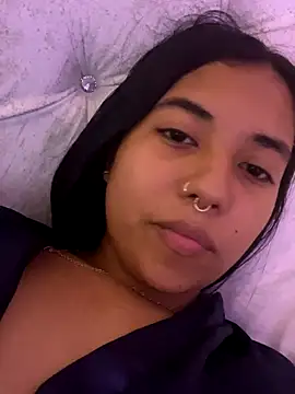 Snapshot of aly_nicols chatting on November 2025 07:08:02 AM aly nicols online show from November 2025 07:08:02 AM