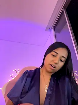 Snapshot of aly_nicols chatting on November 2025 05:08:02 AM aly nicols online show from November 2025 05:08:02 AM