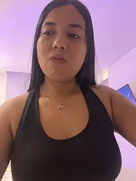 Snapshot of aly_nicols chatting on February 2026 06:31:02 AM aly nicols online show from February 2026 06:31:02 AM