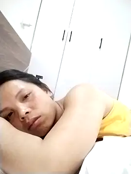 Snapshot of rickkis2k chatting on April 2026 12:58:02 PM rickkis2k online show from April 2026 12:58:02 PM