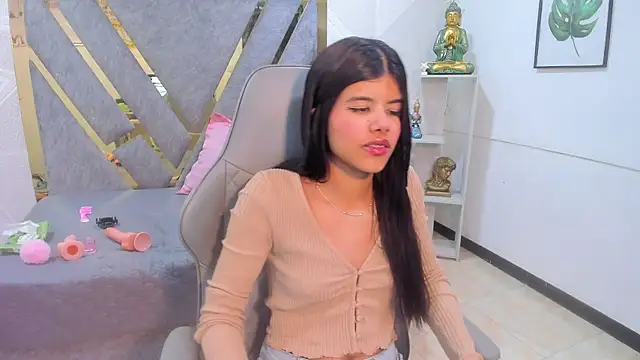 Sidney Brownn online show from December 2025 04:52:02 AM