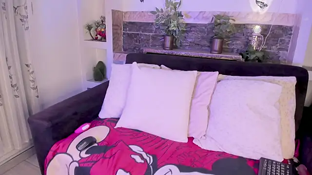 Snapshot of Cleopatriagad chatting on February 2026 01:54:01 AM Cleopatriagad online show from February 2026 01:54:01 AM