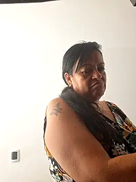 Snapshot of viviana-sexi chatting on February 2026 04:32:01 PM viviana-sexi online show from February 2026 04:32:01 PM