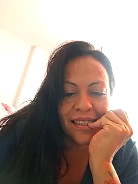 Snapshot of viviana-sexi chatting on March 2026 03:29:02 PM viviana-sexi online show from March 2026 03:29:02 PM