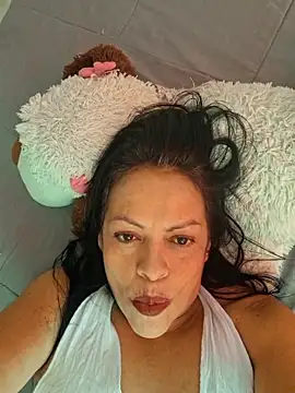 Snapshot of viviana-sexi chatting on April 2026 08:54:02 PM viviana-sexi online show from April 2026 08:54:02 PM